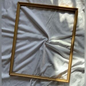Gold&Cream Vintage Frame